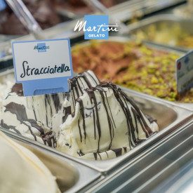 STRACCIATELLA CHOCOLATE COVERING 5 KG. - MARTINI GELATO | Martini Gelato | Certifications: halal, gluten free, vegan, hydrogenat