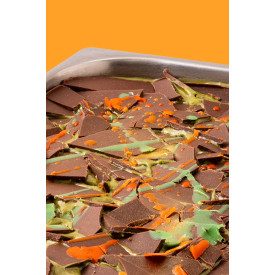 VARIEGATE PISTACHIO KADAYIF - DUBAI CHOCOLATE 5 KG - LEAGEL | Leagel | Certifications: vegan; Pack: bucket of 5 kg; Product fami