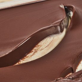 PINO PINGUINO CLASSICO PREGEL 3 KG. - CREMINO GELATO | PreGel | Confezione: secchiello da 3 kg.; Tipo di prodotto: variegati cre