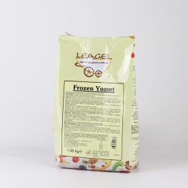 BASE FROZEN YOGURT - 1,08 Kg. | Leagel | Certifications: gluten free; Pack: bag of 1,08 kg.; Product family: soft serve and froz