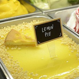 LEMON PIE CREAM | Leagel | jar of 1,5 kg. | Ripple cream, Lemon and white chocolate flavored. Certifications: gluten free; Pack: