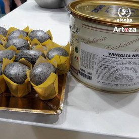 Acquista PASTA VANIGLIA NERA | Elenka | secchielli da 3 kg. | Pasta a base di vaniglia, colore scuro, con carbone vegetale.