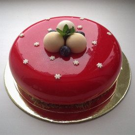 Buy STRAWBERRY MIRROR GLAZE | Leagel | jar of 1,5 kg. | Strawberry mirror glaze for cakes.