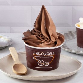 SOFT CHOCOLATE - SOFT ICE CREAM BASE LEAGEL | Leagel | bag of 2 kg. | Specific base for soft serve ice cream, chocolate flavor, 