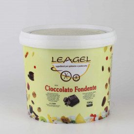 DARK CHOCOLATE PASTE | Leagel | bucket of 3,5 kg. | Dark chocolate ice cream paste Certifications: gluten free; Pack: bucket of 