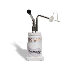 WHITE AND HAZELNUT CREAM FILLING SPREAD SQUEEZITA - 2 Kg. | Techfood | Certifications: gluten free, palm oil free; Pack: jar of 