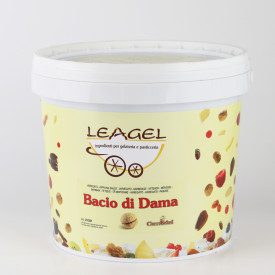 BACIO DI DAMA CREAM (BISCUIT) | Leagel | bucket of 5 kg. | Chocolate cream rich of crunchy biscuits, hazelnuts and almonds. Pack